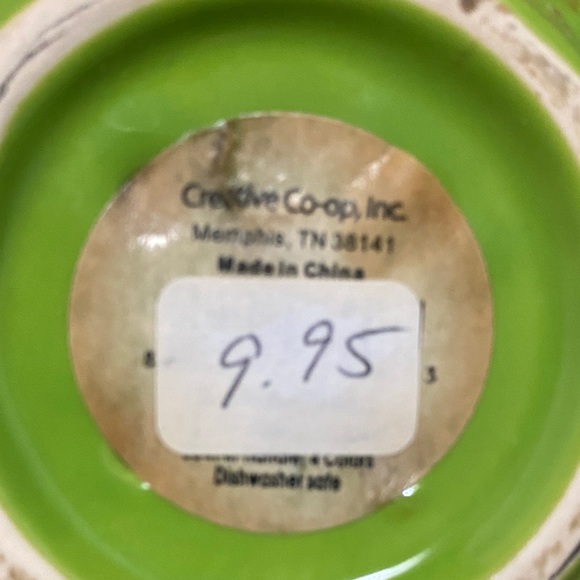 Creative CoOp Green Ceramic Colander - Picture 5 of 5